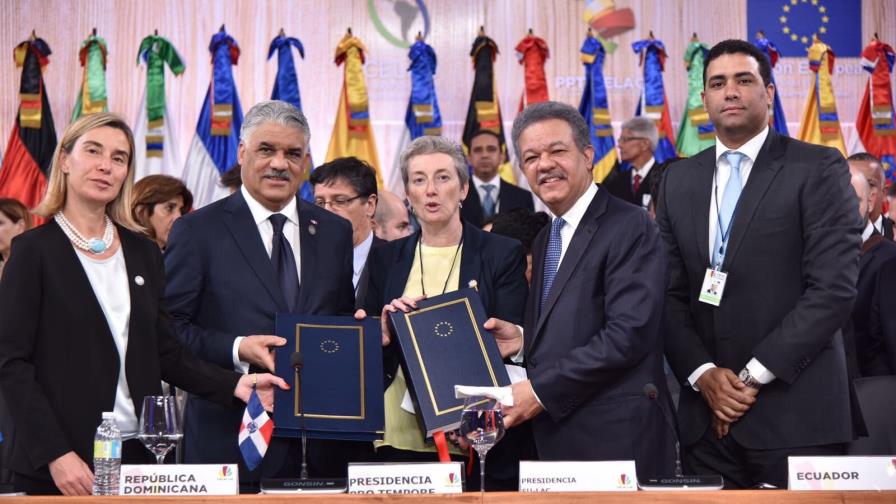 Leonel encabeza firma de Acuerdo Constitutivo de la Fundación EU-LAC durante cumbre