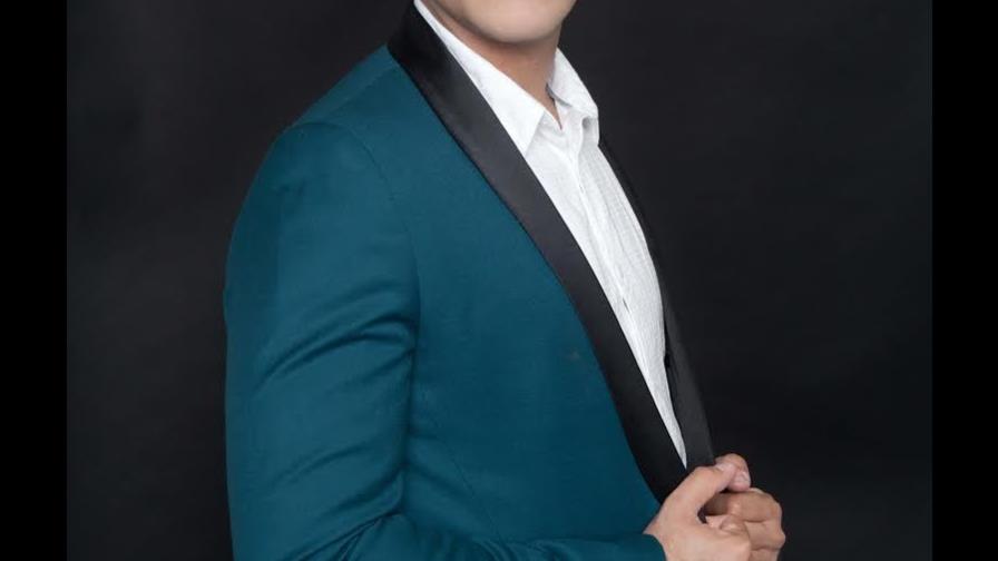 Actor de telenovelas Pablo Azar es conductor de Uber para solventar sus gastos