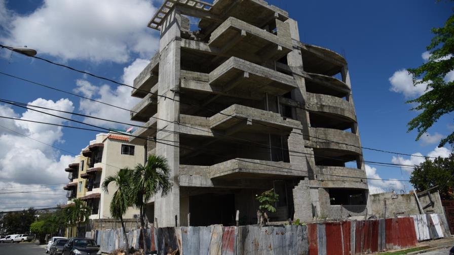 Una obra que preocupa a residentes en Miraflores Una obra que preocupa a residentes en Miraflores