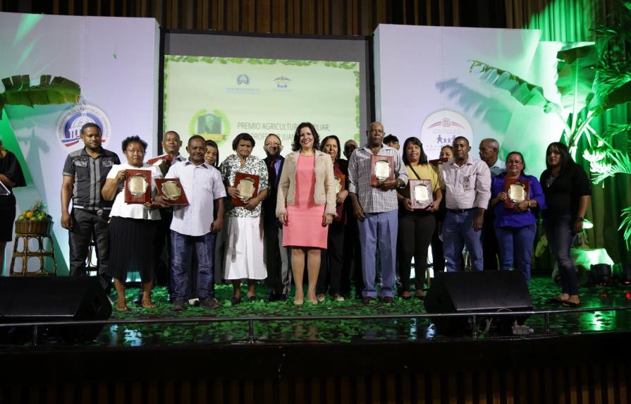 Vicepresidencia premia labor agrícola y agropecuaria de familias del programa Progresando con Solidaridad