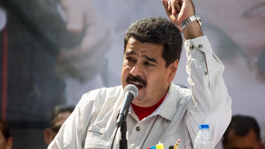 Expresidentes dicen que Maduro debe acatar Constitución antes de dialogar Expresidentes dicen que Maduro debe acatar Constitución antes de dialogar