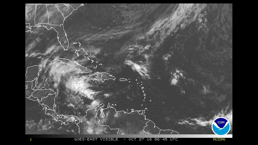 Continuarán los aguaceros por vaguada y acercamiento de onda tropical