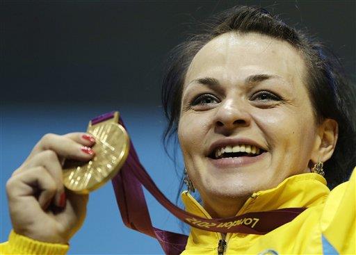 Tres pesistas kazajas pierden medallas de Londres 2012 