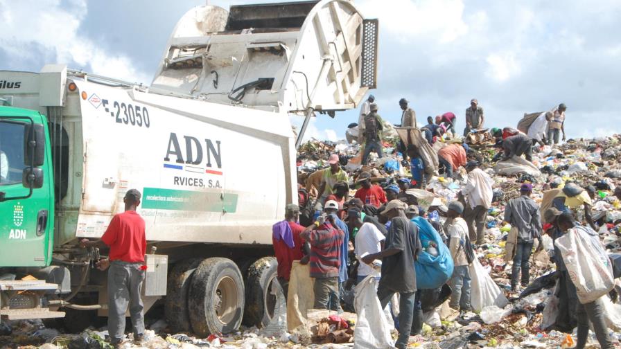 Lajún habla, y dice que trabaja    en solución problemas de Duquesa