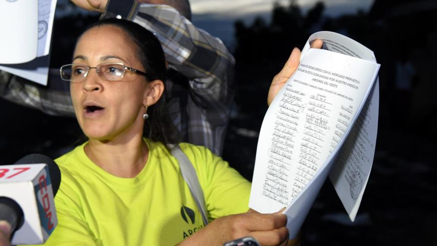 Se oponen a mercado de pulgas en Santiago