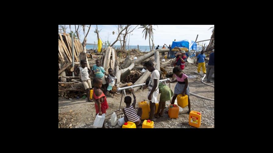 Un mes después del huracán, escasea el agua potable en Haití