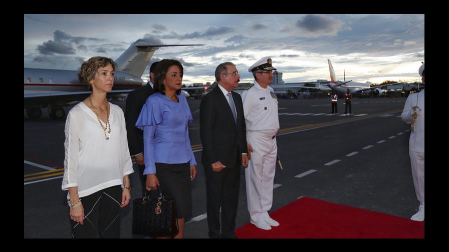 El presidente dominicano llega a Colombia