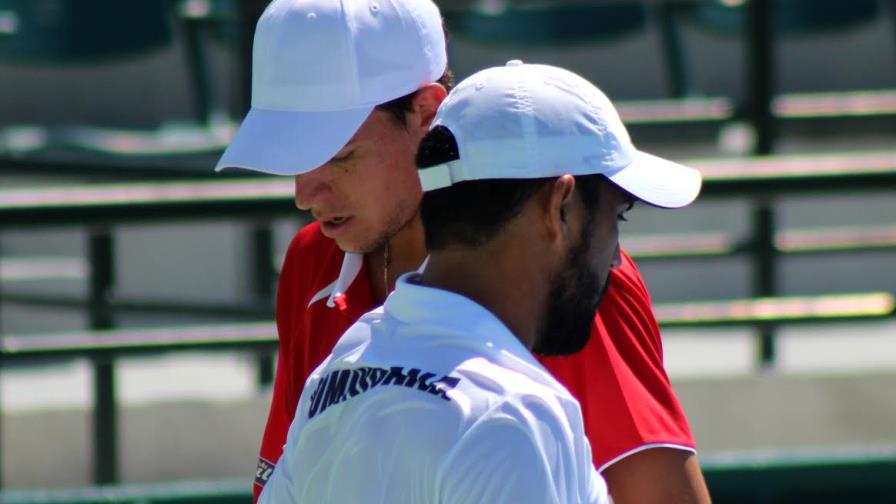 Victor Estrella y José Hernández ponen en ventaja a Dominicana