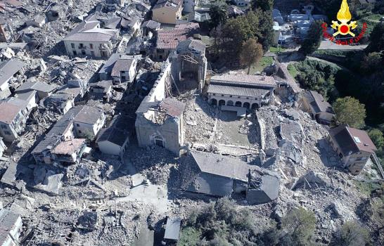 Un nuevo sismo de 6.6 sacude centro y sur de Italia 
