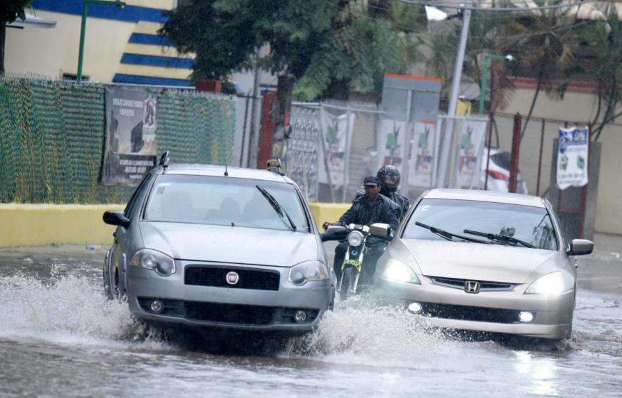 Colapsa pared de escuela y se dañan 25 casas por lluvias en San Cristóbal 