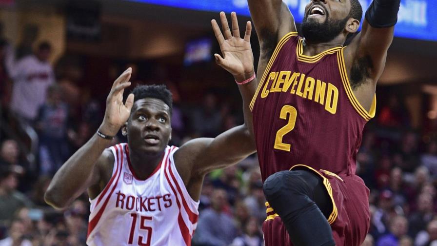 Irving anota 32 y Cavs siguen invictos 