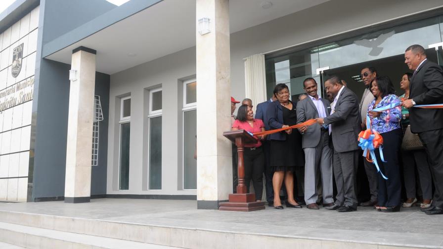 Alcaldía Santo Domingo Norte entrega Funeraria Municipal y acondiciona cementerios