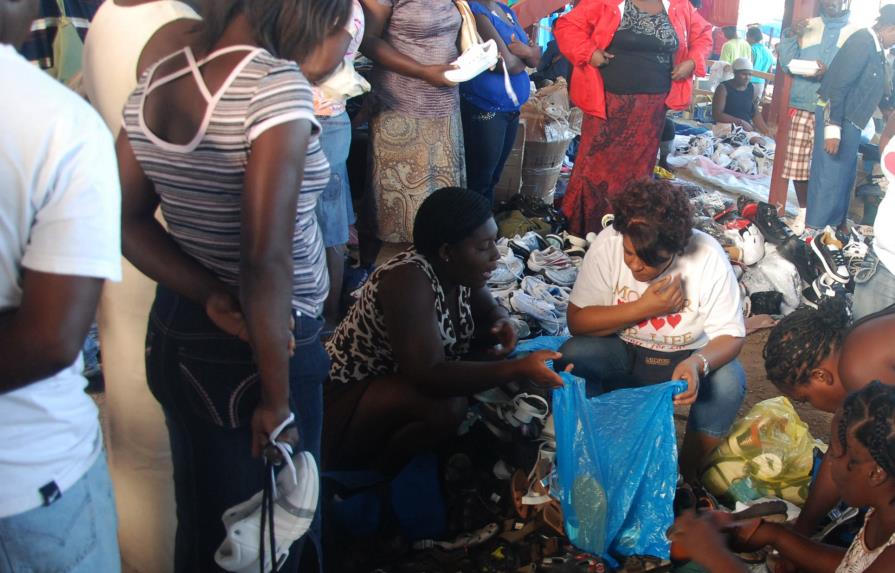 Ladrones tienen “al garete” a comerciantes del mercado fronterizo de Dajabón