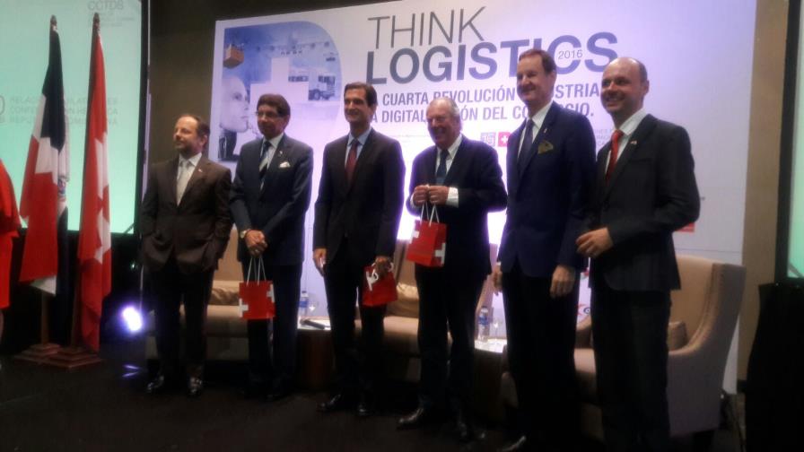 Expertos dicen República Dominicana puede convertirse en HUB del Caribe Expertos dicen República Dominicana puede convertirse en HUB del Caribe