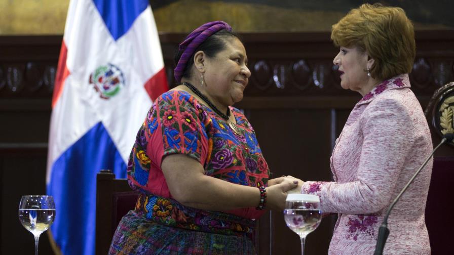 Cámara de Diputados otorga reconocimiento a Rigoberta Menchú