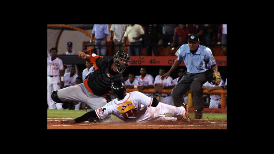 Los Gigantes dejan al Escogido en el terreno en 13 entradas