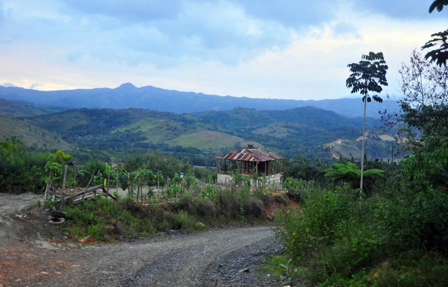 El ministro de Medio Ambiente busca rescatar la cordillera Septentrional