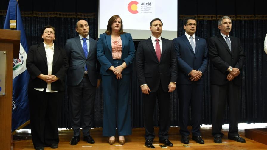 Lanzan programa “A una sola voz contra la violencia hacia la mujer”