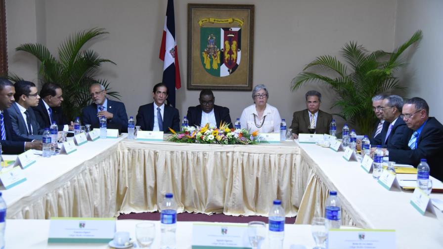 Hoy es la firma del acuerdo salarial entre el Gobierno y el Colegio Médico