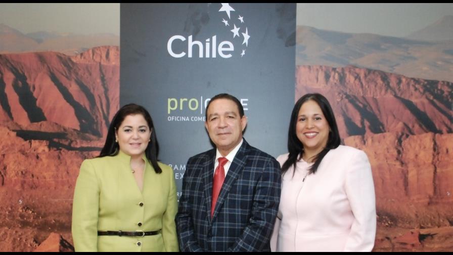 Empresas chilenas evalúan negocios de minería en la República Dominicana Empresas chilenas evalúan negocios de minería en la República Dominicana