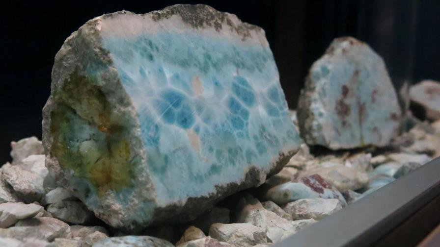 República Dominicana exporta US$8 millones en productos ámbar y larimar