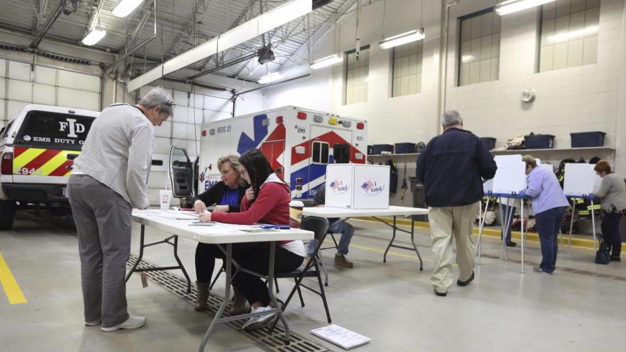 Trump gana en tres poblaciones de Nueva Hampshire 