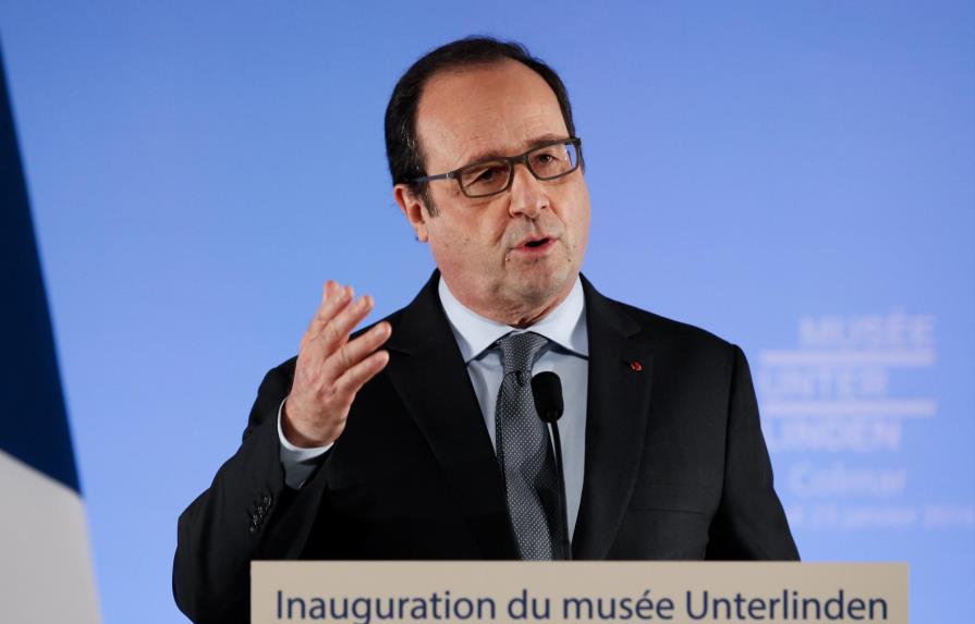 Hollande muestra su apoyo implícito a Hillary Clinton