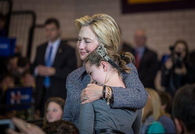 Hillary Clinton: “Pase lo que que pase esta noche, estoy agradecida”