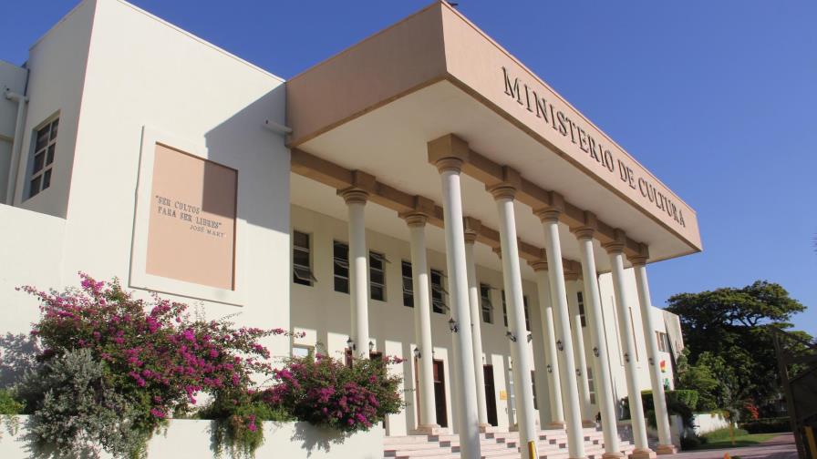 Fallece padre del viceministro de Cultura, Cayo Claudio Espinal