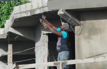 Destacan impacto del sector fiduciario en construcción de viviendas de bajo costo