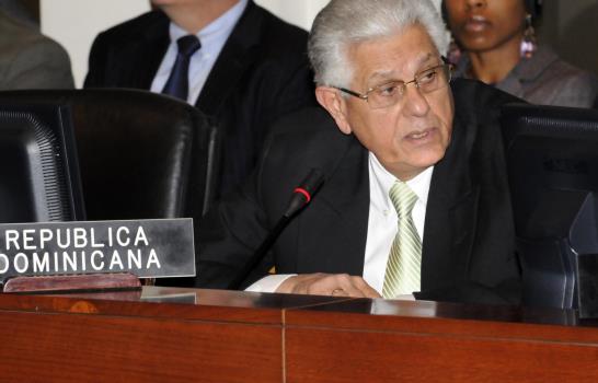 Reinaldo dice que Castaños Guzmán sería presidente de la JCE
Pared: “El PRM mandó su lista para JCE”