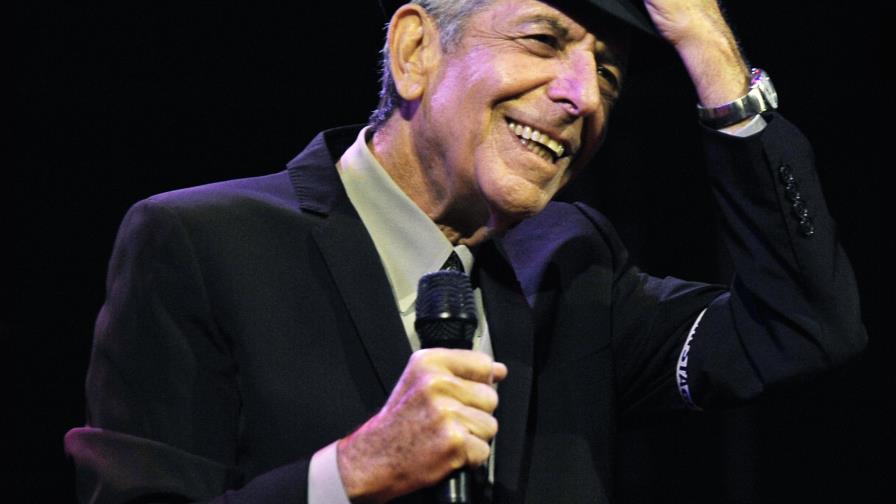 El cantante, compositor y poeta canadiense Leonard Cohen murió a los 82 años