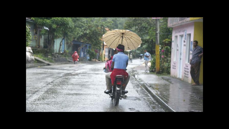 Vaguadas seguirán provocando lluvias en todo el fin de semana, informa Meteorología 