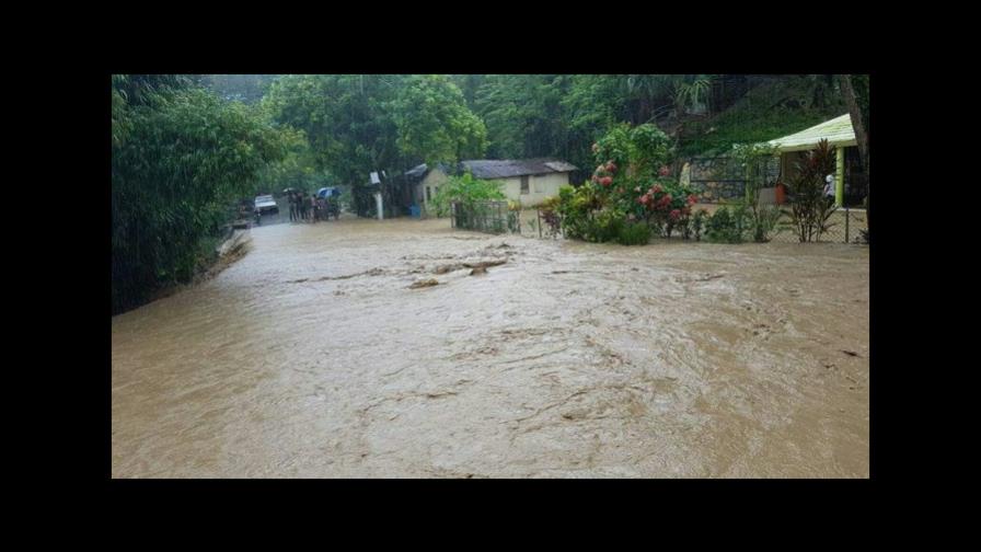 Continúan inundaciones en pueblos del Cibao Continúan inundaciones en pueblos del Cibao