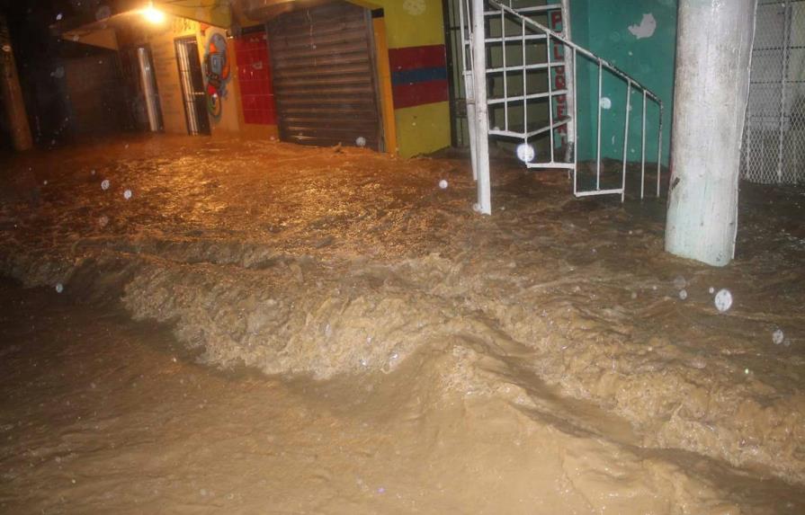 COE reporta daños por lluvias en varias provincias 