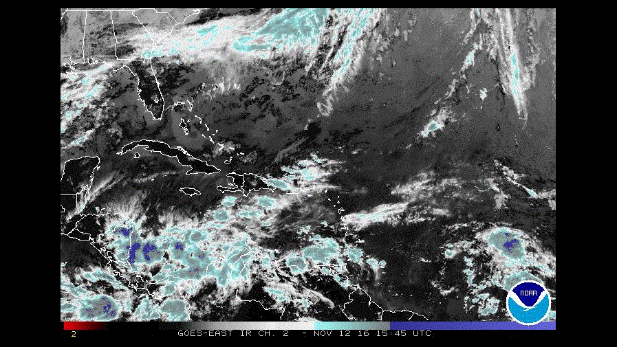El COE incrementa alertas por vaguada; continuarán las lluvias El COE incrementa alertas por vaguada; continuarán las lluvias