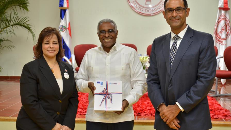 A pesar de avances, persisten retrasos en pagos del Estado a MIPYMES A pesar de avances, persisten retrasos en pagos del Estado a MIPYMES