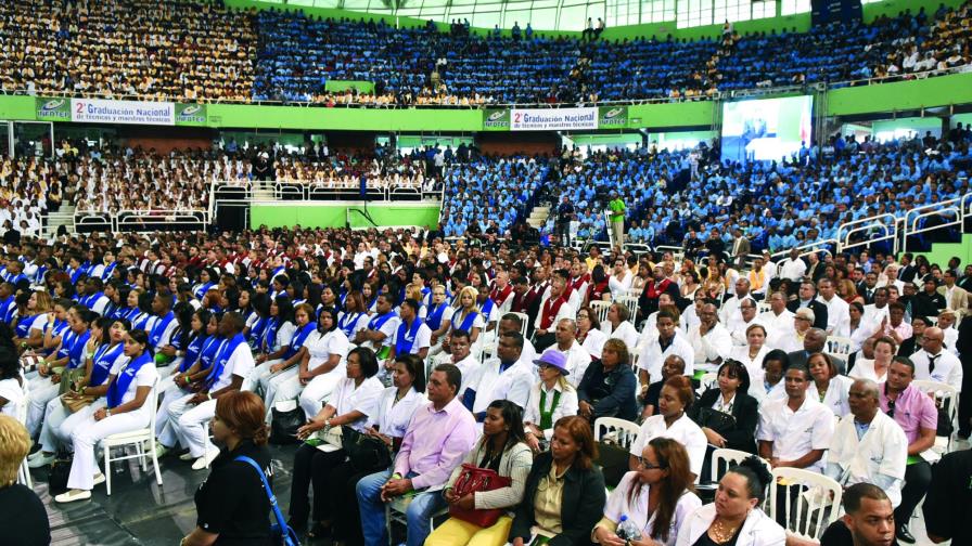 El Infotep gradúa a 10 mil técnicos en diferentes disciplinas laborales