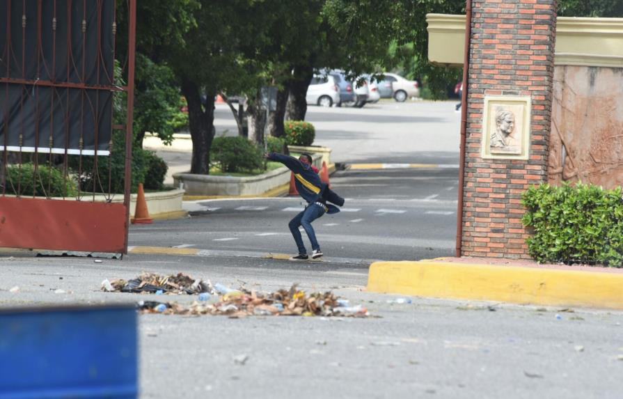 Vicerrector advierte sucesos de la UASD “no son movilizaciones estudiantiles”