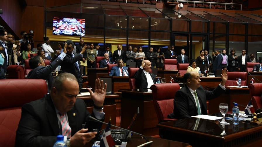 Senado aprueba en primera lectura el Presupuesto General del Estado Senado aprueba en primera lectura el Presupuesto General del Estado