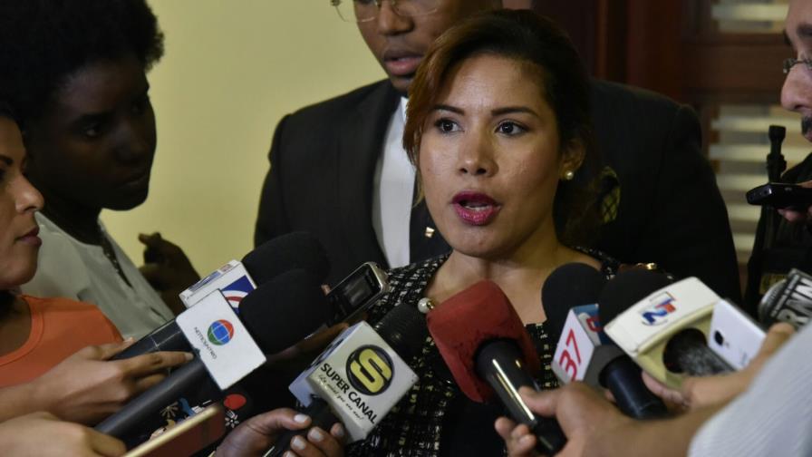 Jueza Awilda Reyes denuncia que lleva un año suspendida sin juicio disciplinario