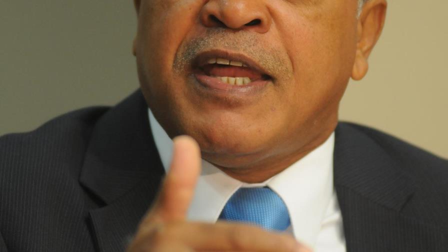 Confecomercio pide se apruebe un aumento salarial de entre 20 y 30% Confecomercio pide se apruebe un aumento salarial de entre 20 y 30%