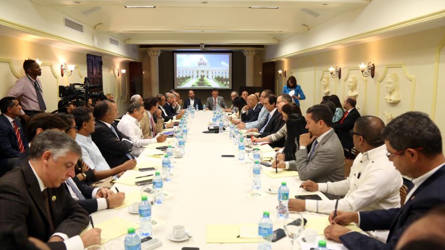 Gobierno garantiza servicios públicos a los residentes de Ciudad Juan Bosch Gobierno garantiza servicios públicos a los residentes de Ciudad Juan Bosch
