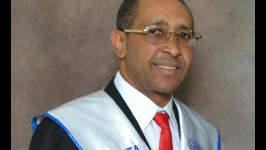 Eligen a Santo Rodríguez Céspedes como nuevo rector de UNEFA