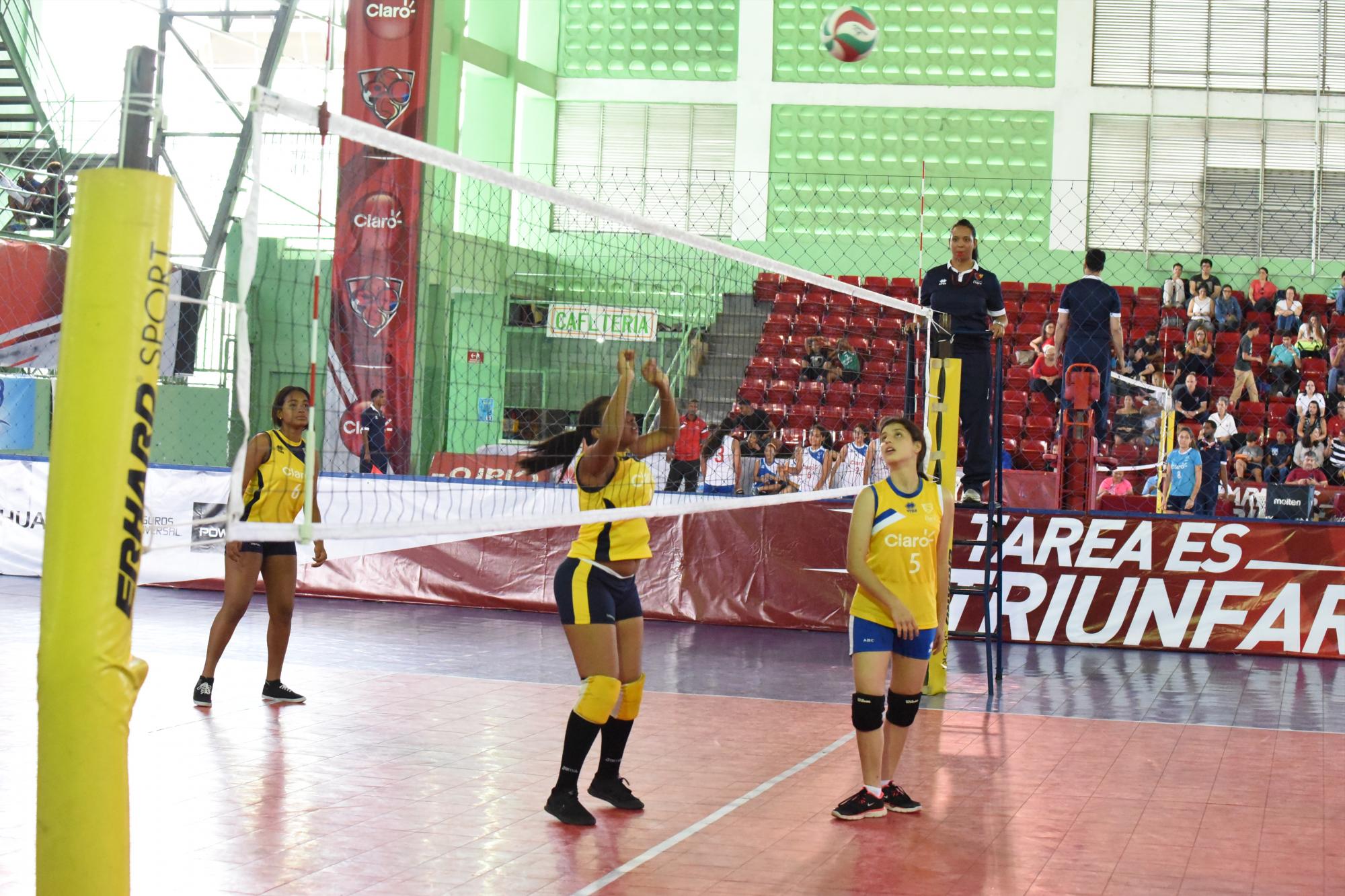 El torneo Claro de voleibol intercolegial femenino va a la segunda ronda, que se jugará a partir del sábado 26 en el Centro Olímpico Juan Pablo Duarte y Santiago.