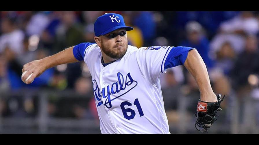 Tres nuevos importados en roster de Leones; Debutará Jorge Polanco y regresa Carlos Pimentel Tres nuevos importados en roster de Leones; Debutará Jorge Polanco y regresa Carlos Pimentel