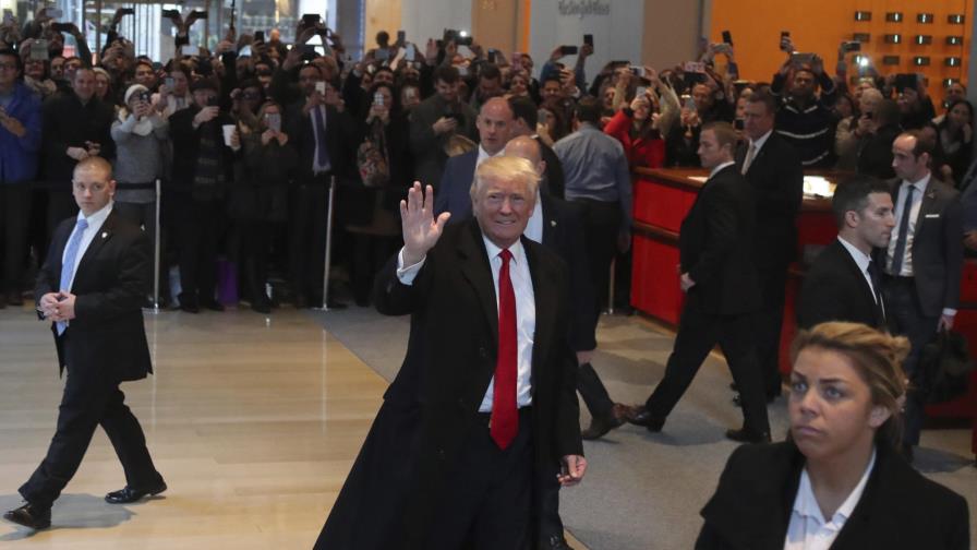 Bajo presión, Trump busca distanciarse de neonazis que lo apoyan Bajo presión, Trump busca distanciarse de neonazis que lo apoyan