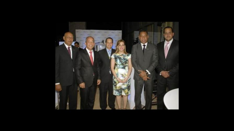 Edesur sostiene acercamiento con clientes óptimos Edesur sostiene acercamiento con clientes óptimos