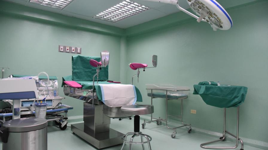 Instituto Dominicano Seguros Sociales inaugura reformas Hospital de la Mujer