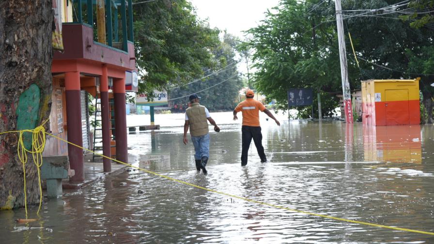 Vaguadas no dan tregua a la región Norte del país; llega otra